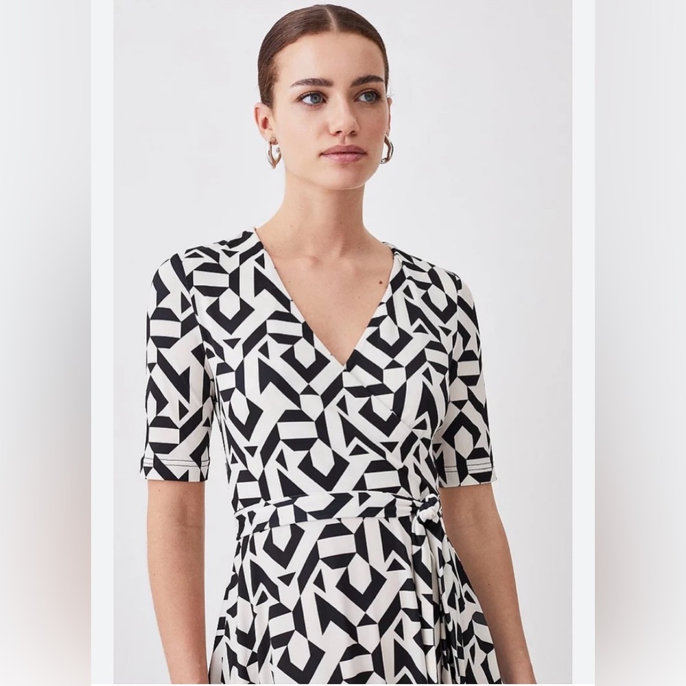 Karen Millen | Half Sleeve Geometric Printed Jersey Wrap Midi Dress Sz 8 | NWT - Picture 5 of 12